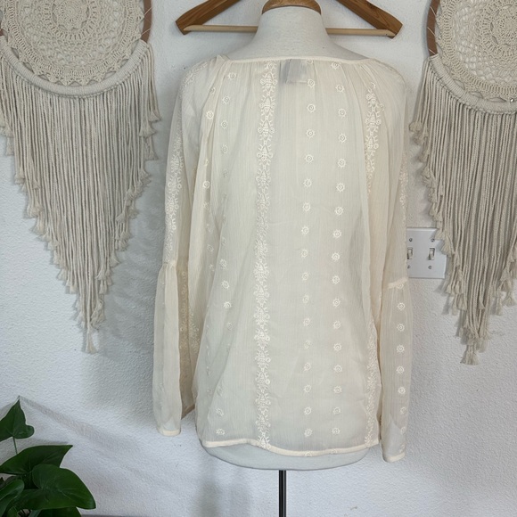 Knox Rose Cream Relaxed Embroidered Blouse large - Picture 4 of 6